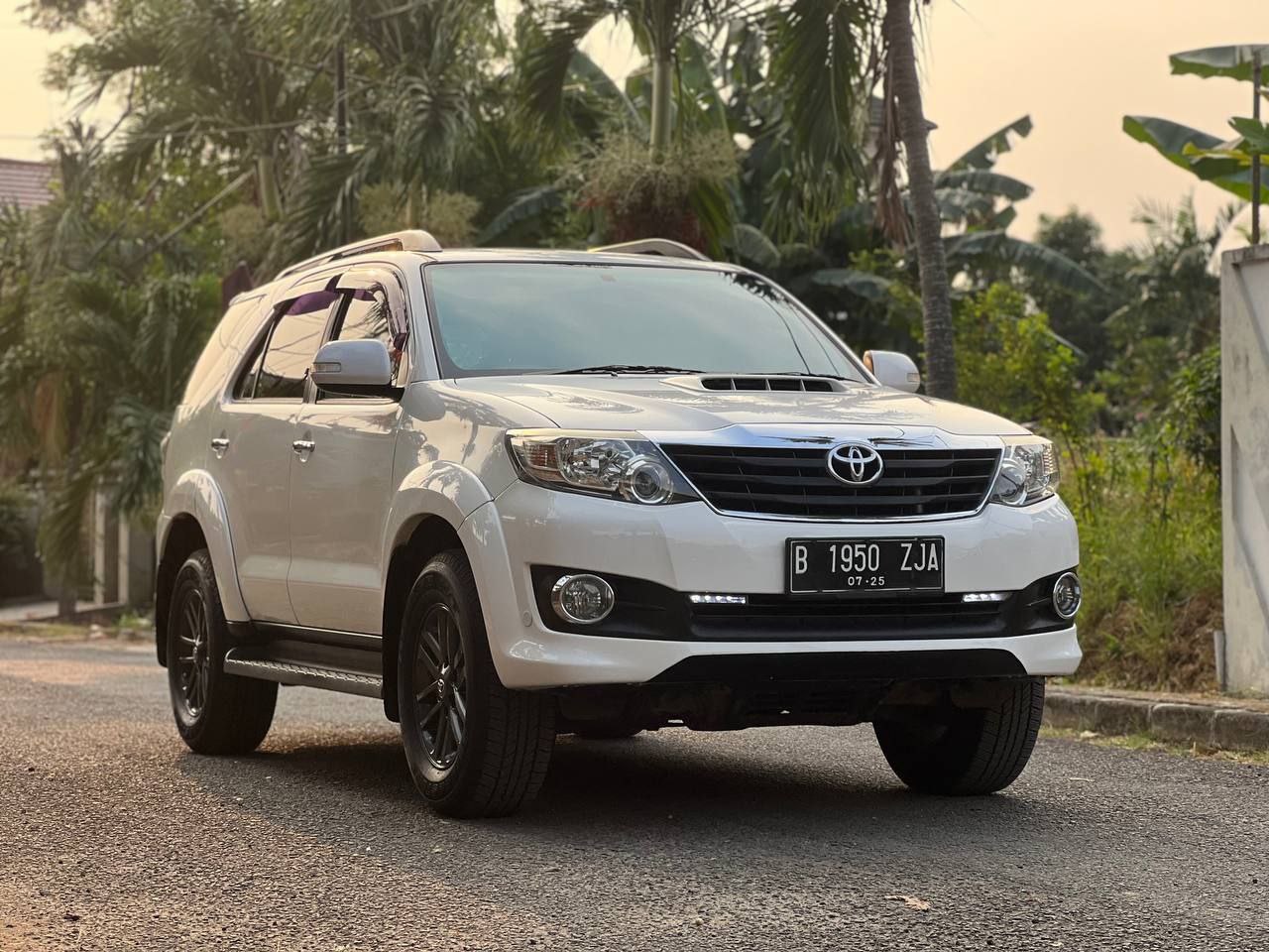 2015 Toyota Fortuner  2015 Toyota Fortuner
