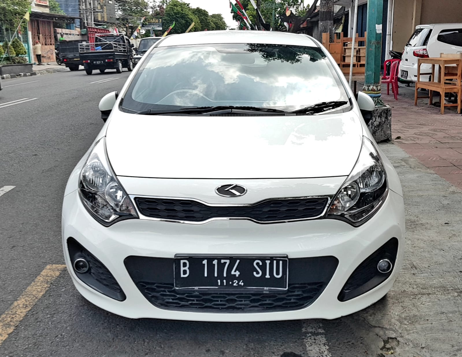 2014 Kia Rio Bekas 2014 Kia Rio Bekas