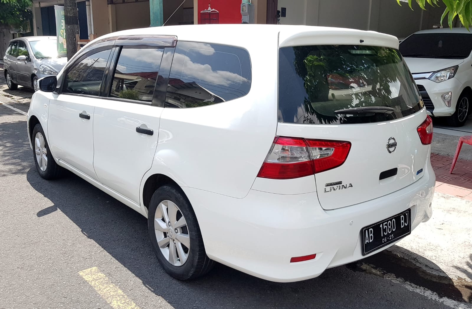 2015 Nissan Grand Livina 2015 Nissan Grand Livina