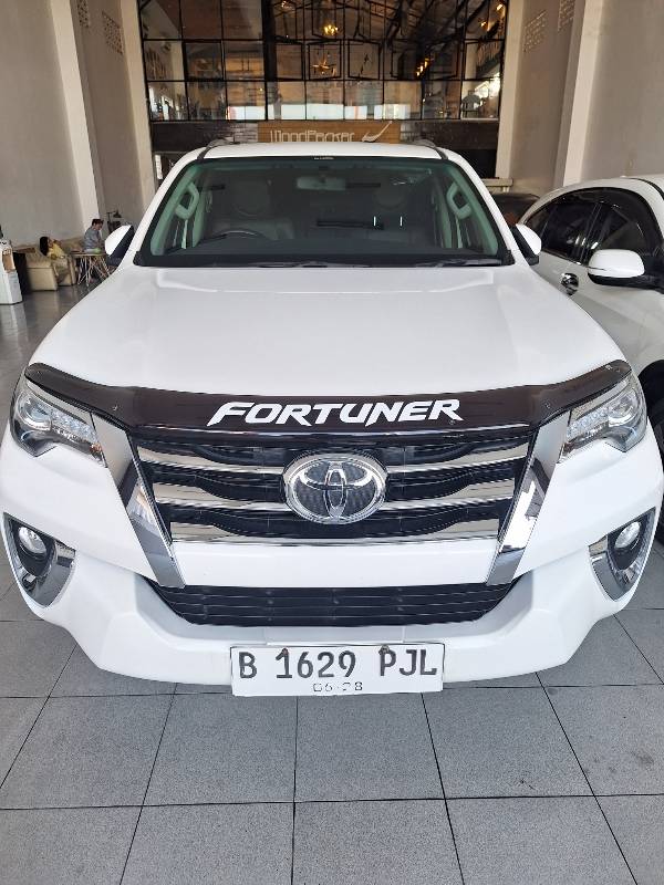 2017 Toyota Fortuner 2.4 VRZ AT Bekas