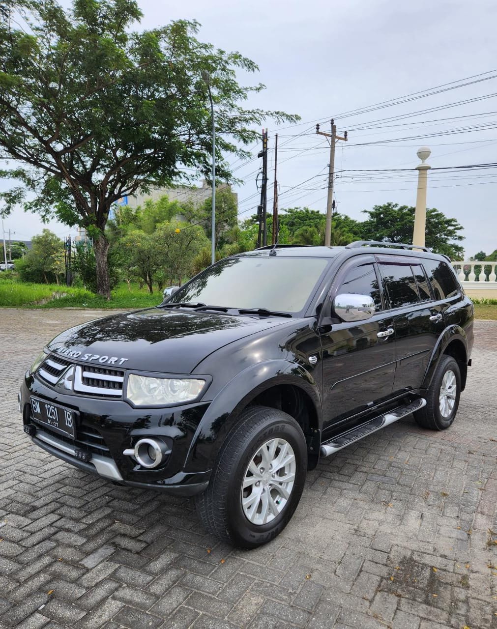 2015 Mitsubishi Pajero Sport  2015 Mitsubishi Pajero Sport
