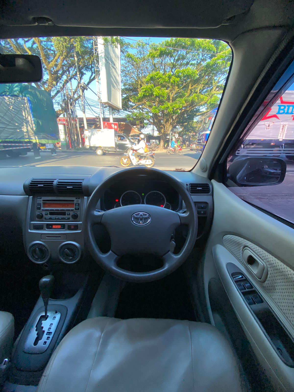 2011 Toyota Avanza 2011 Toyota Avanza