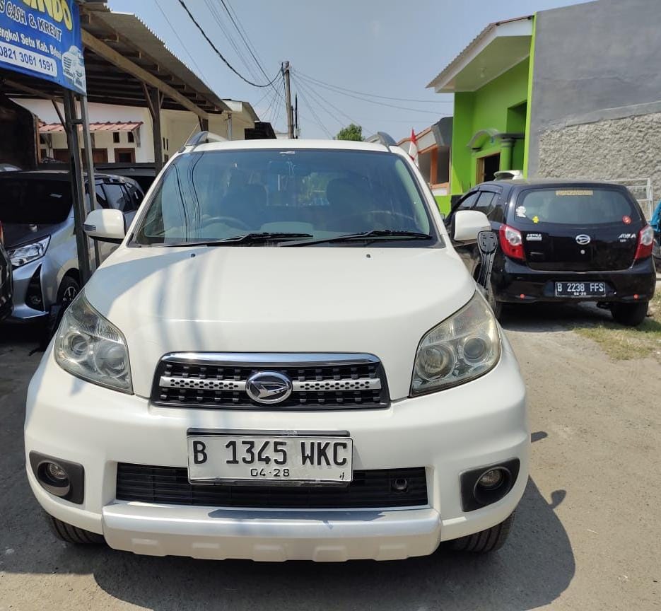 2013 Daihatsu Terios Bekas 2013 Daihatsu Terios Bekas