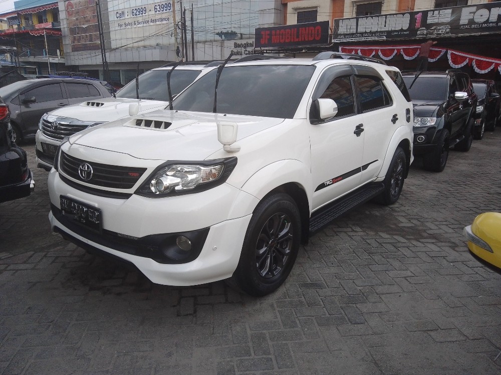 2015 Toyota Fortuner 