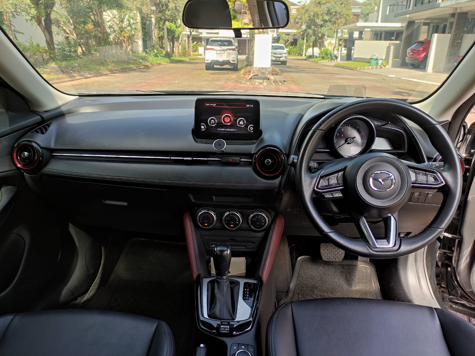 2017 Mazda 3 Hatchback 2017 Mazda 3 Hatchback