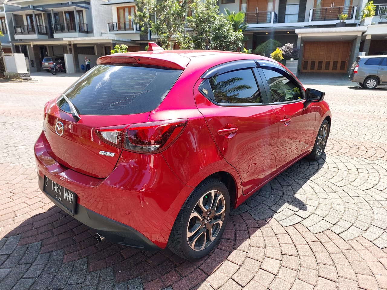 Dijual 2016 Mazda 2  R AT R AT Bekas
