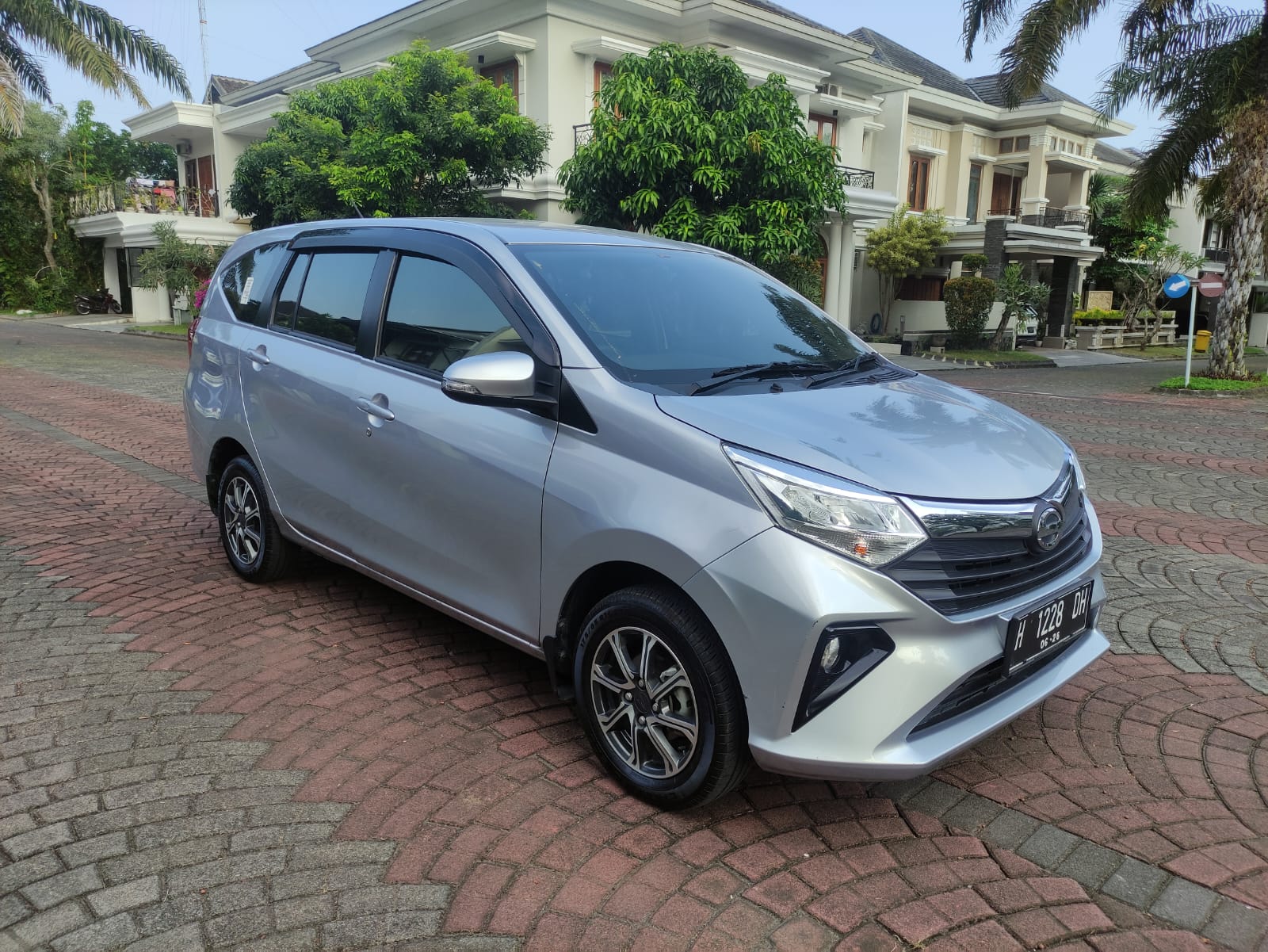 2021 Daihatsu Sigra 2021 Daihatsu Sigra