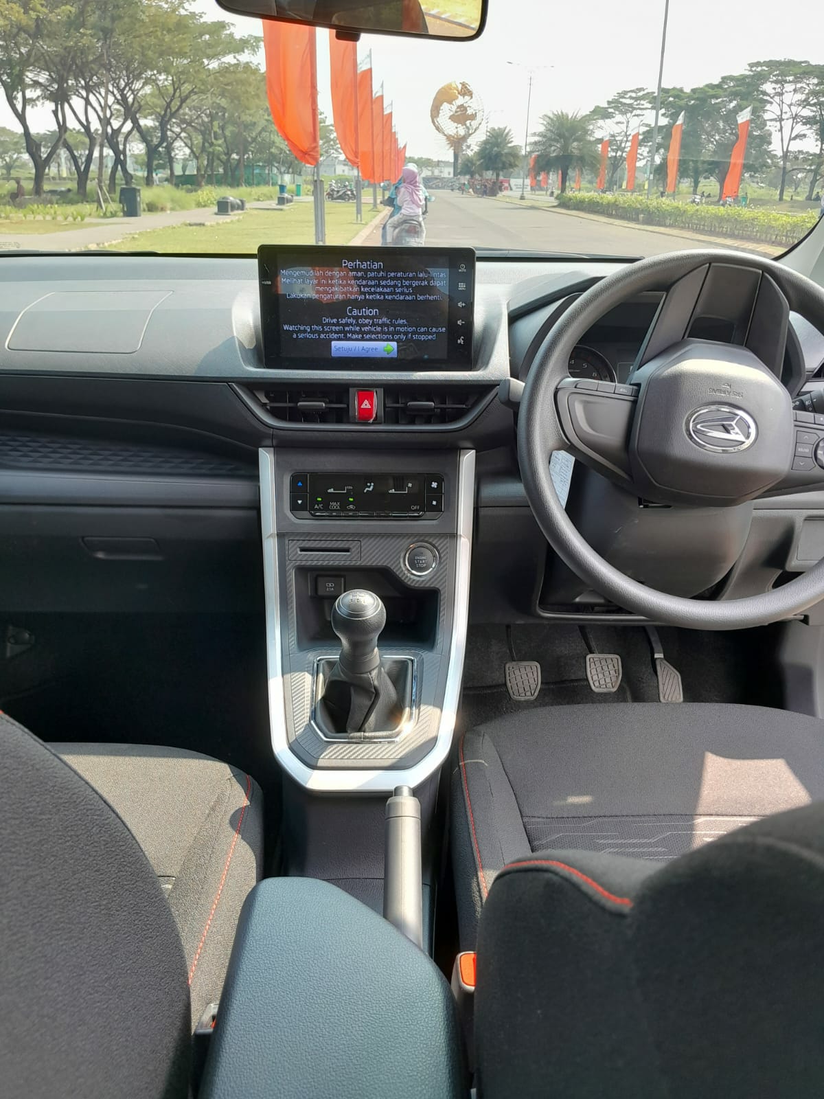 2022 Daihatsu Grand Xenia 2022 Daihatsu Grand Xenia