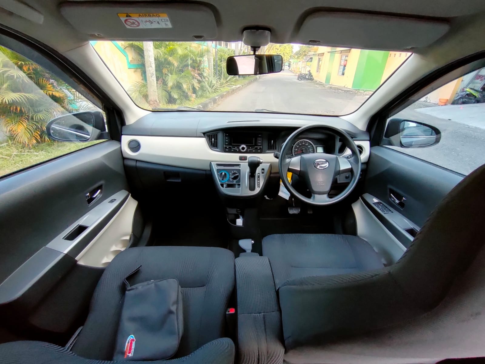 2018 Daihatsu Sigra 2018 Daihatsu Sigra