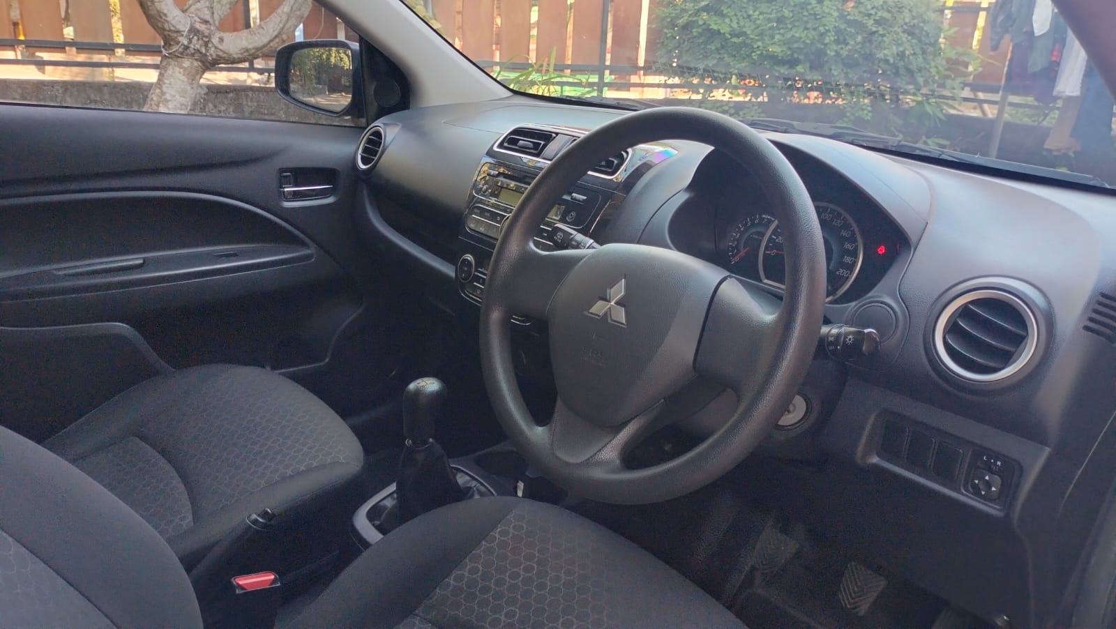 2014 Mitsubishi Mirage 2014 Mitsubishi Mirage