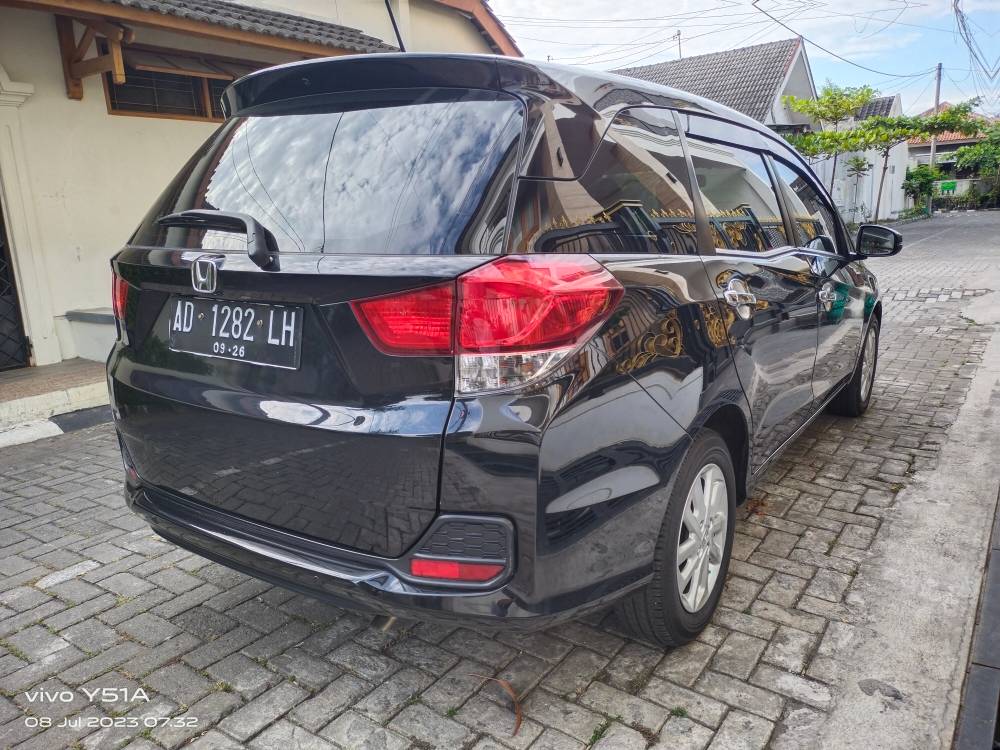 Buy used car