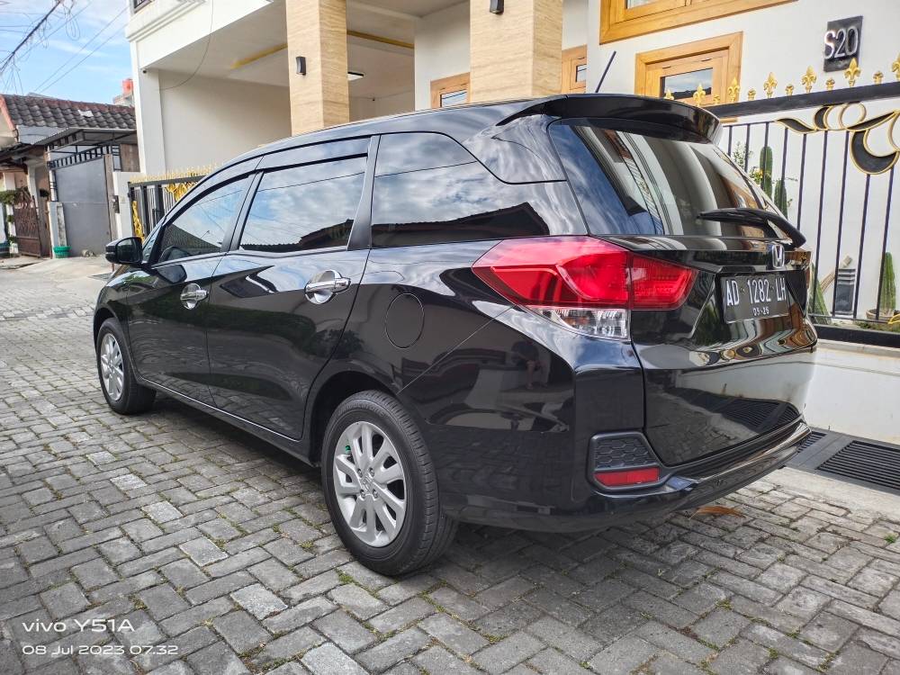 Old 2016 Honda Mobilio E 1.5L AT E 1.5L AT