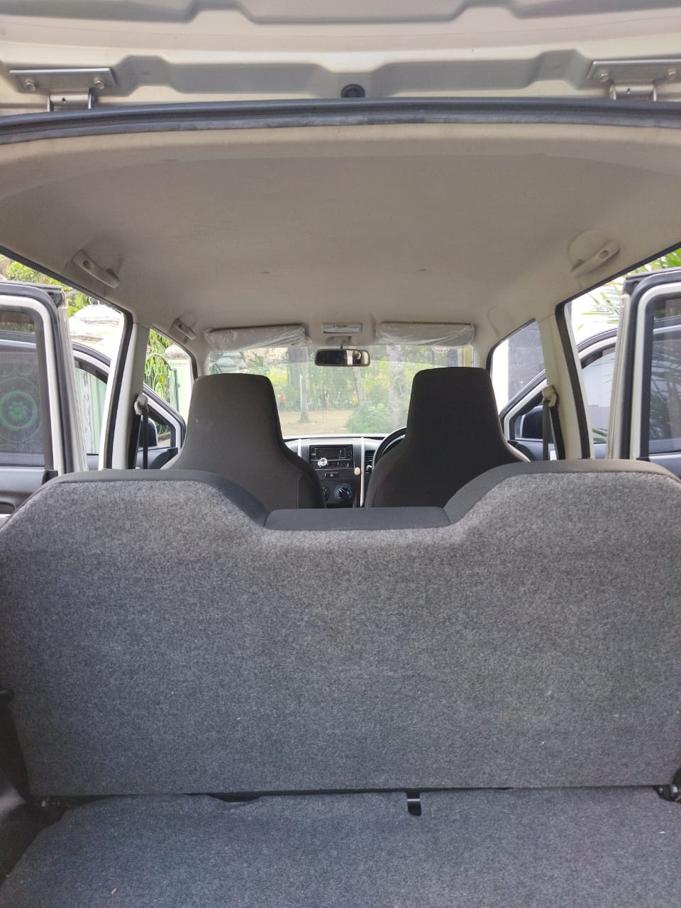 2015 Suzuki Karimun Wagon R GS 2015 Suzuki Karimun Wagon R GS