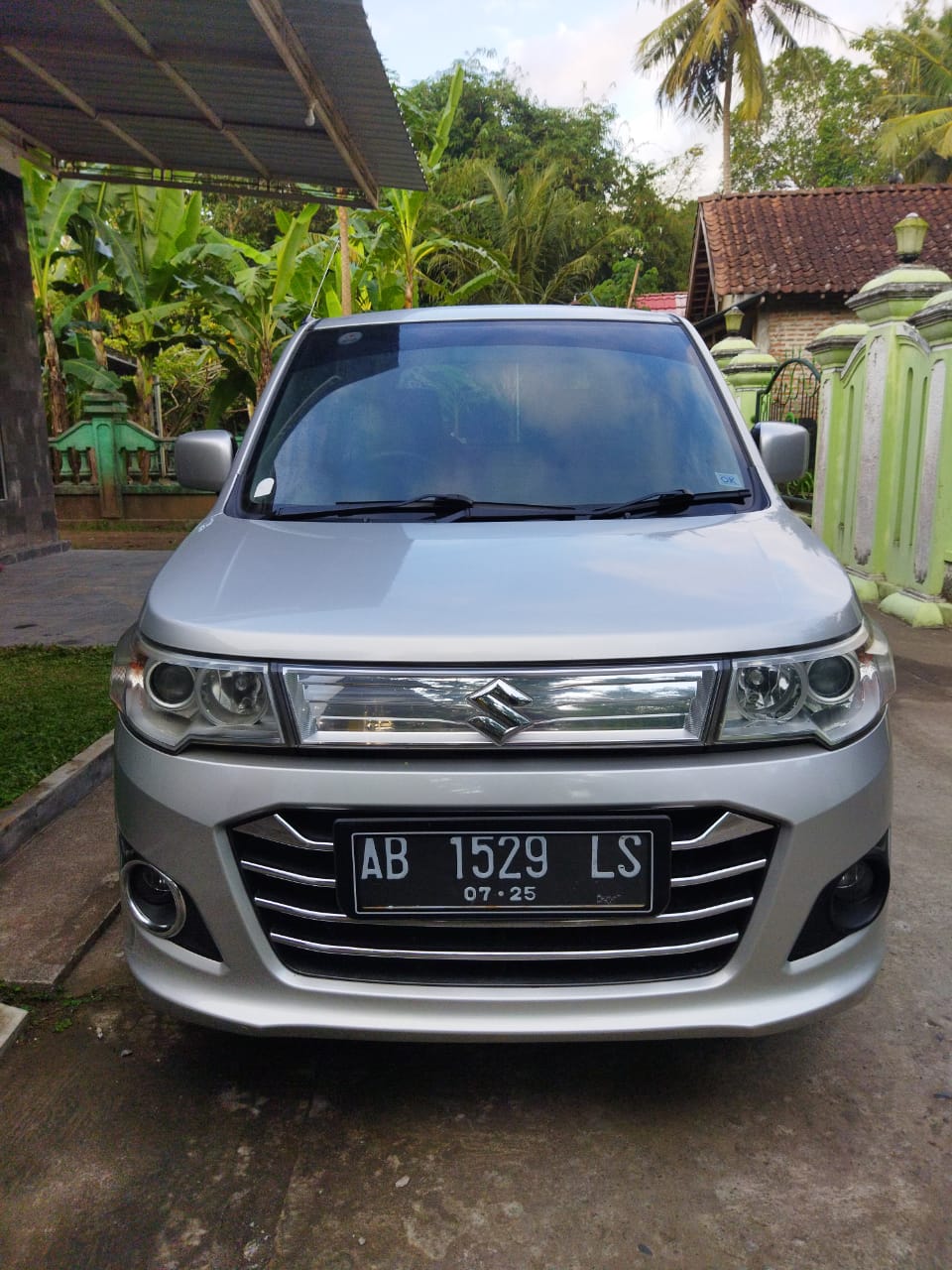 2015 Suzuki Karimun Wagon R GS 2015 Suzuki Karimun Wagon R GS