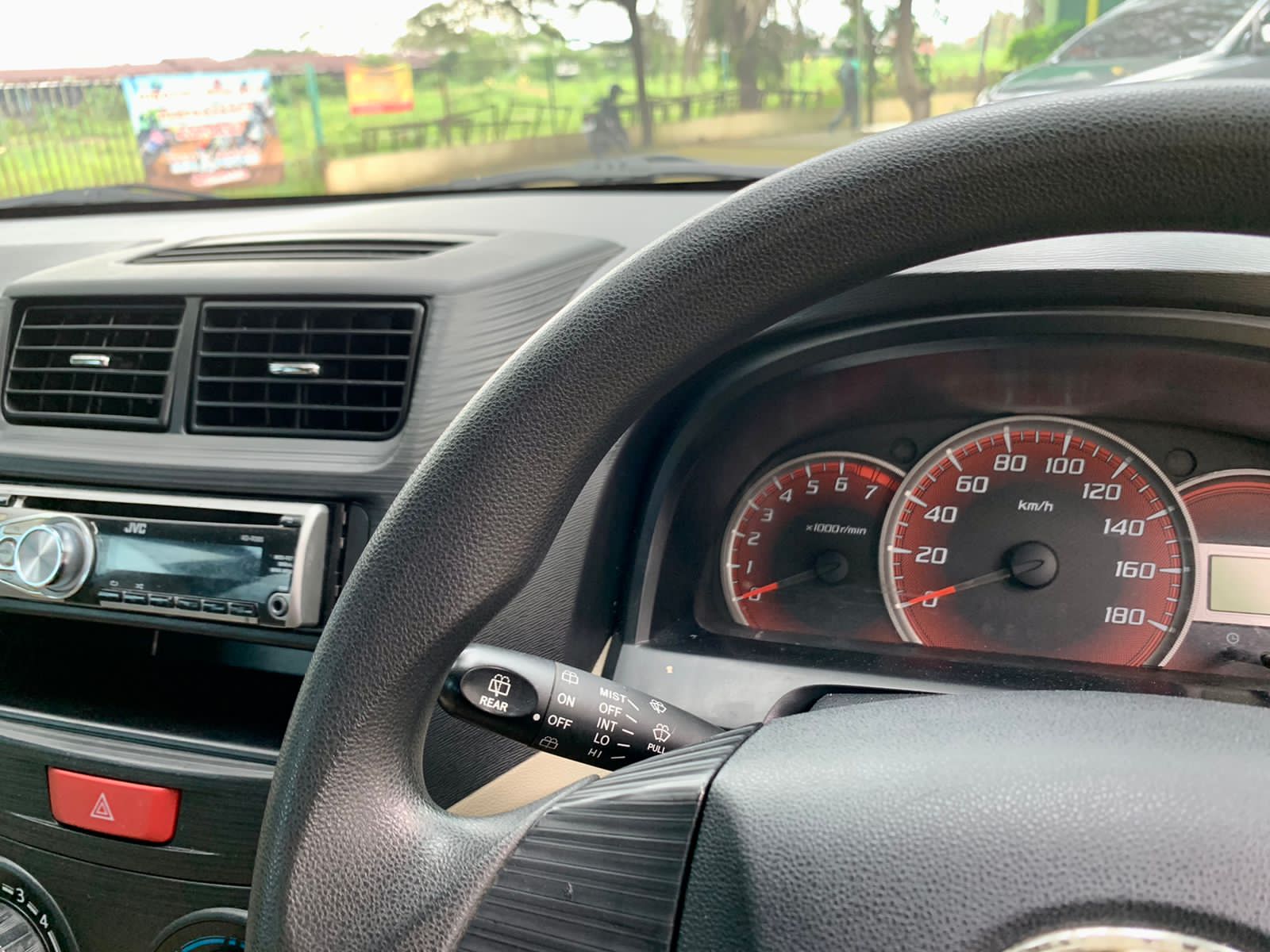 2013 Toyota Avanza 2013 Toyota Avanza