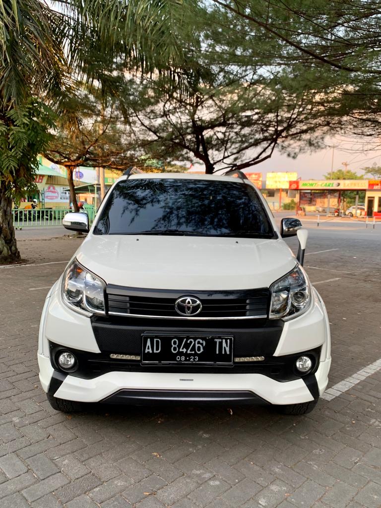 Second Hand 2015 Toyota Rush Second Hand 2015 Toyota Rush