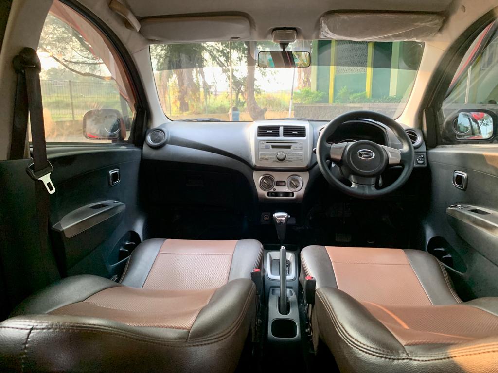 2016 Daihatsu Ayla  2016 Daihatsu Ayla