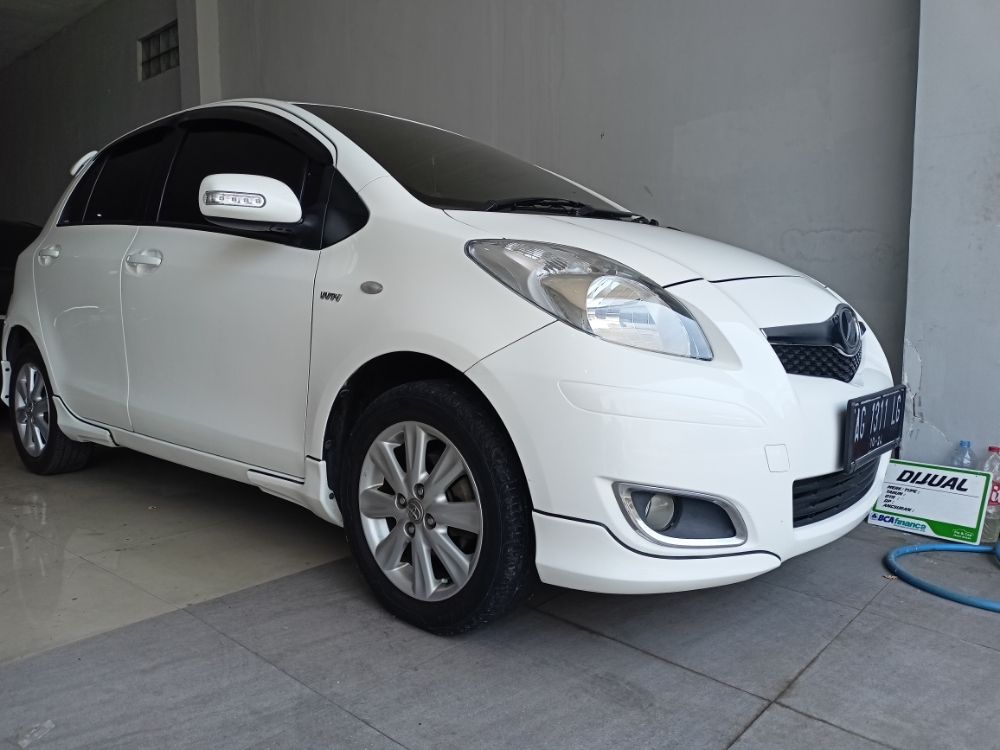Used 2011 Toyota Yaris E 1.5L AT E 1.5L AT for sale