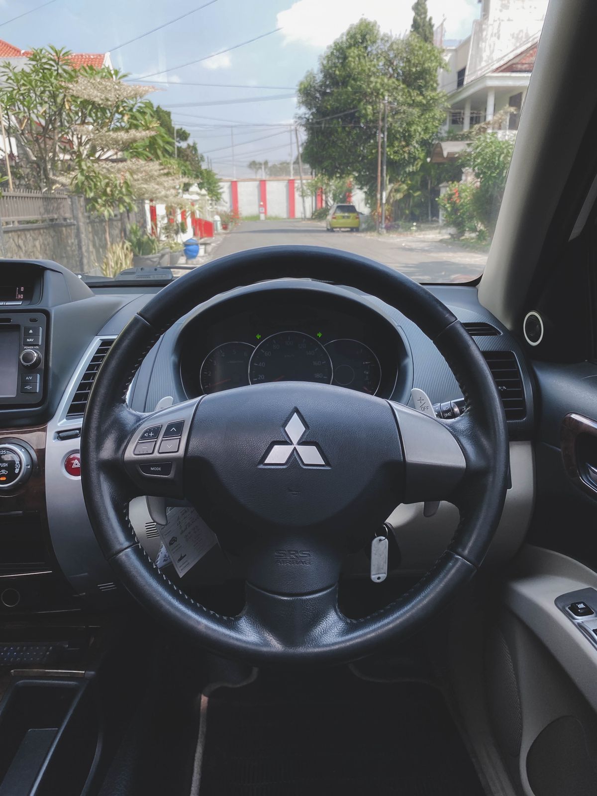 2014 Mitsubishi Pajero Sport 2014 Mitsubishi Pajero Sport