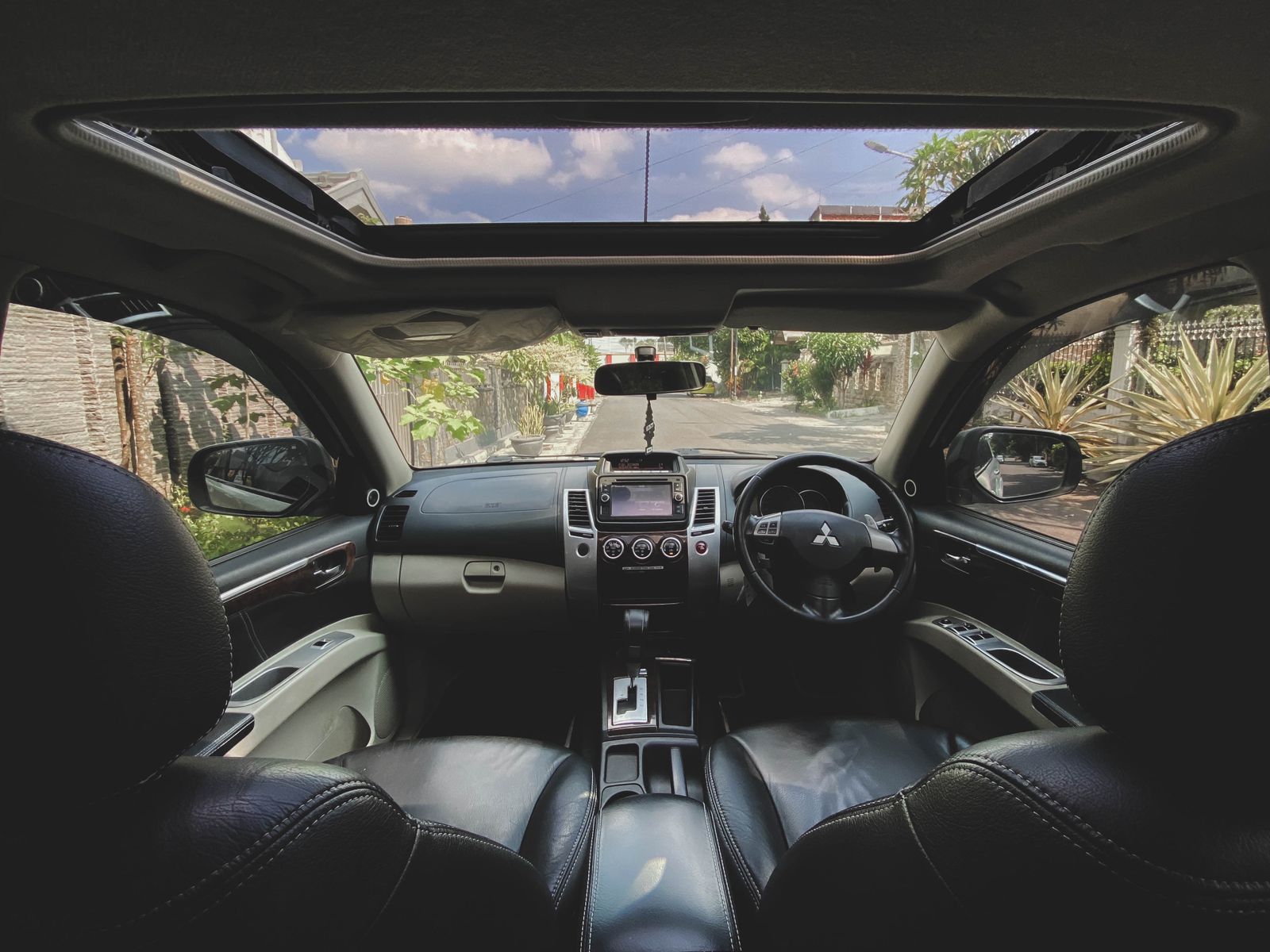 2014 Mitsubishi Pajero Sport 2014 Mitsubishi Pajero Sport