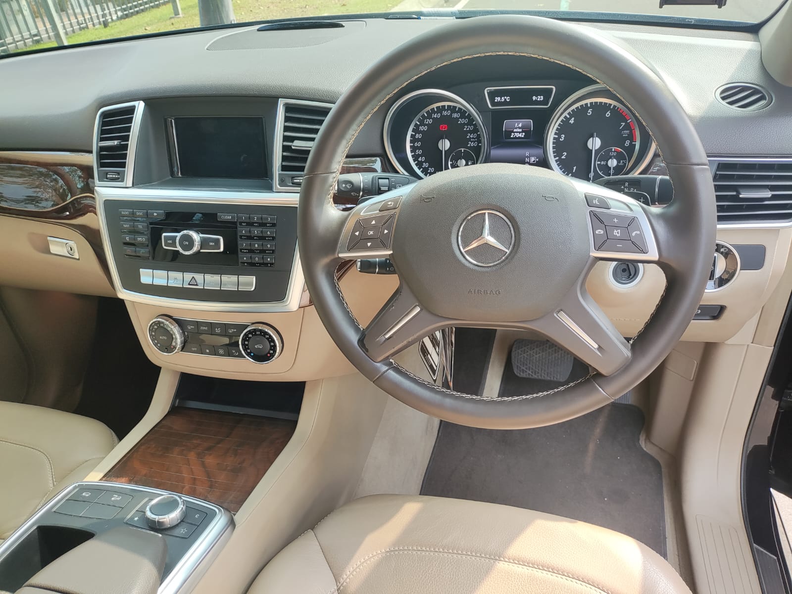 2014 Mercedes Benz ML-Class 2014 Mercedes Benz ML-Class