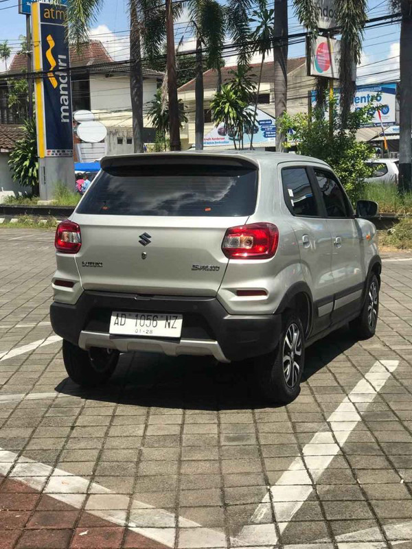 2022 Suzuki S-Presso 1.0L  AGS 2022 Suzuki S-Presso 1.0L  AGS