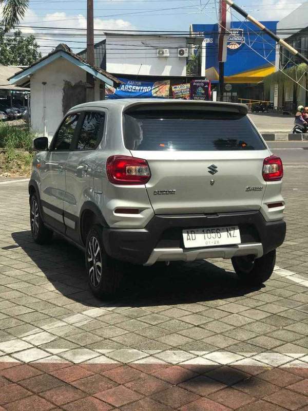 2022 Suzuki S-Presso 1.0L  AGS 2022 Suzuki S-Presso 1.0L  AGS