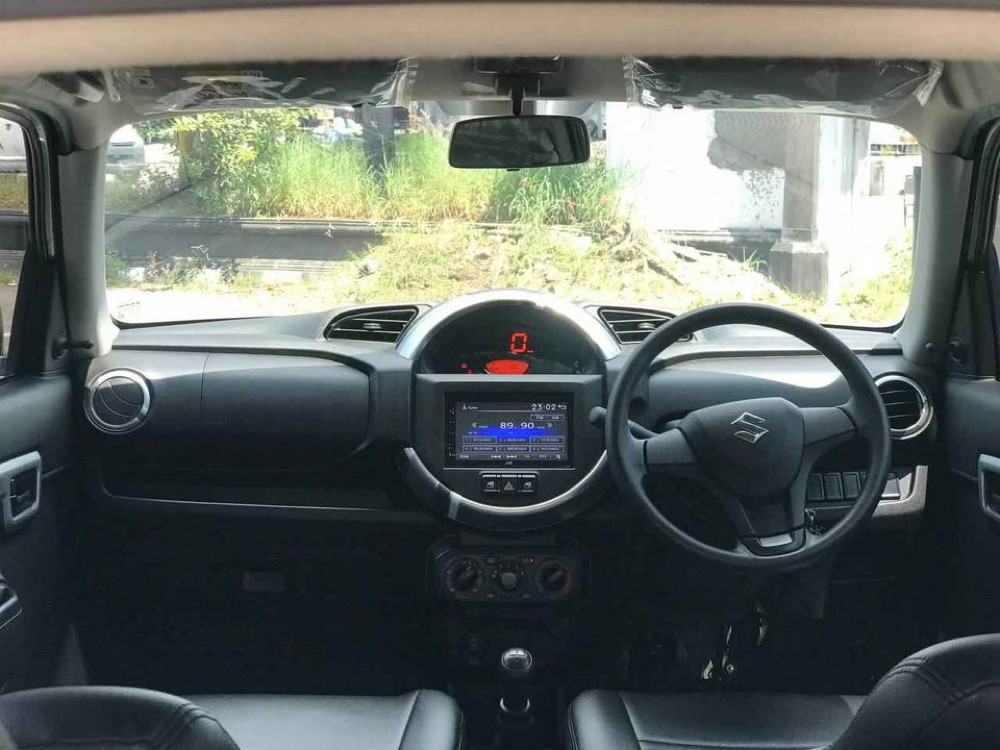 2022 Suzuki S-Presso 1.0L  AGS 2022 Suzuki S-Presso 1.0L  AGS