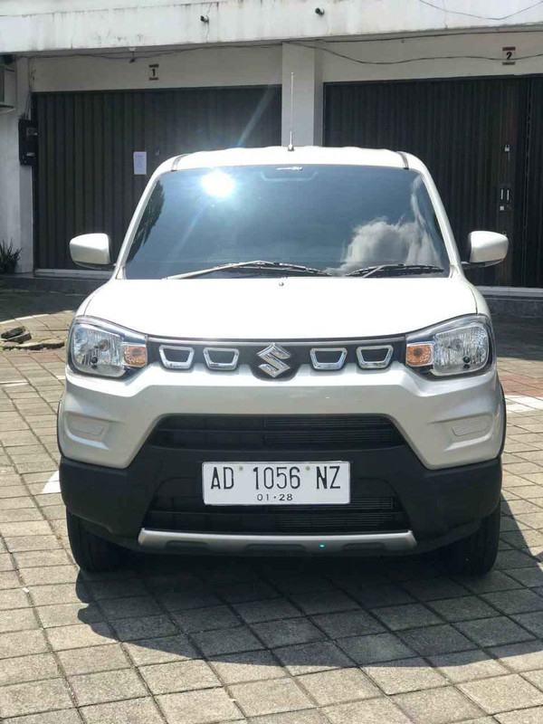 2022 Suzuki S-Presso 1.0L  AGS 2022 Suzuki S-Presso 1.0L  AGS