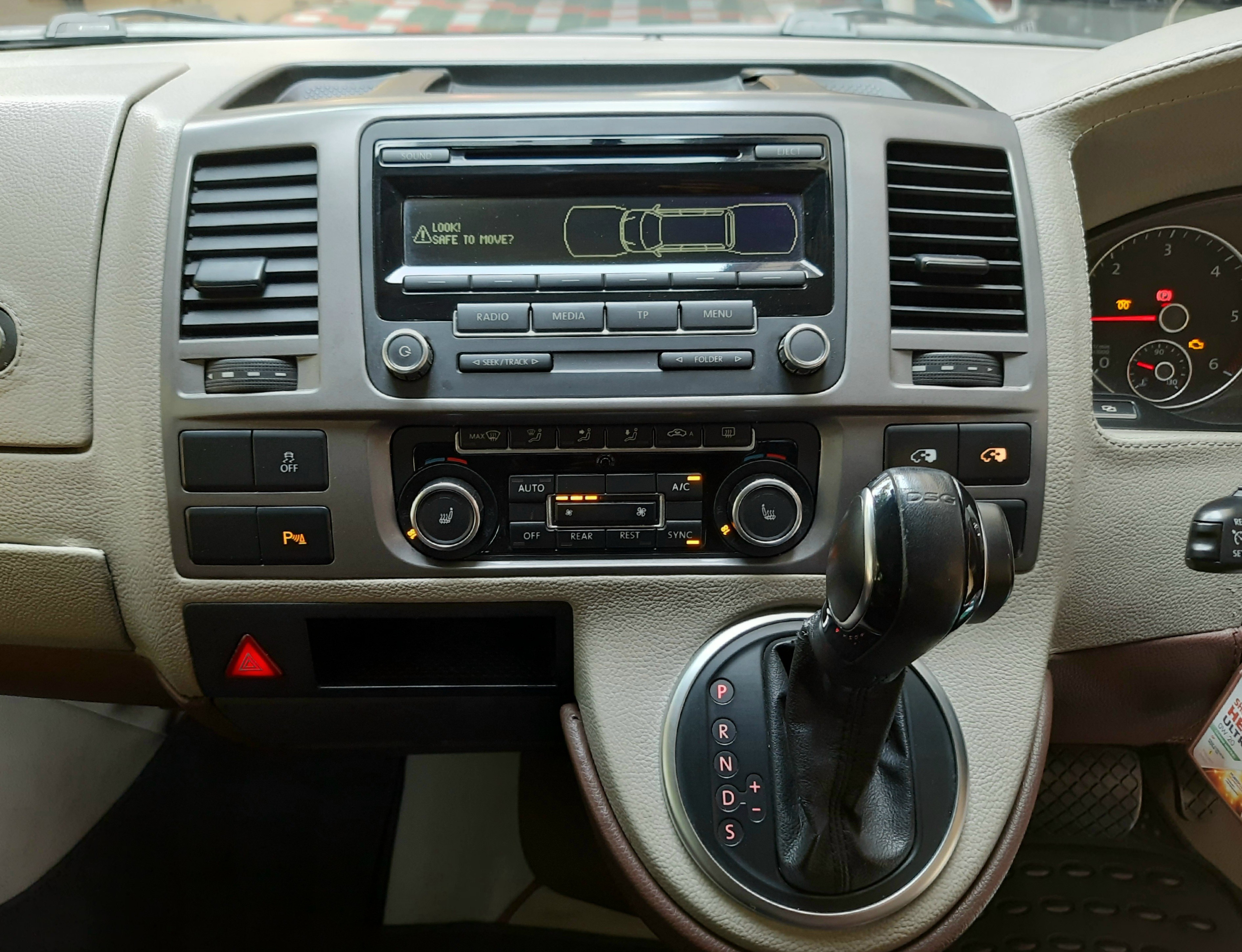 2012 Volkswagen Caravelle 2012 Volkswagen Caravelle