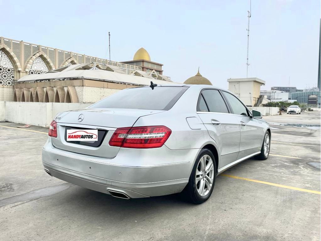 2012 Mercedes Benz E-Class 2012 Mercedes Benz E-Class