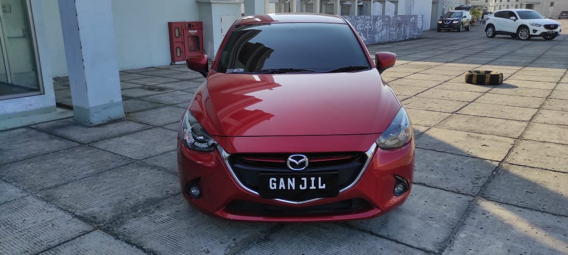Second Hand 2016 Mazda 2 Second Hand 2016 Mazda 2
