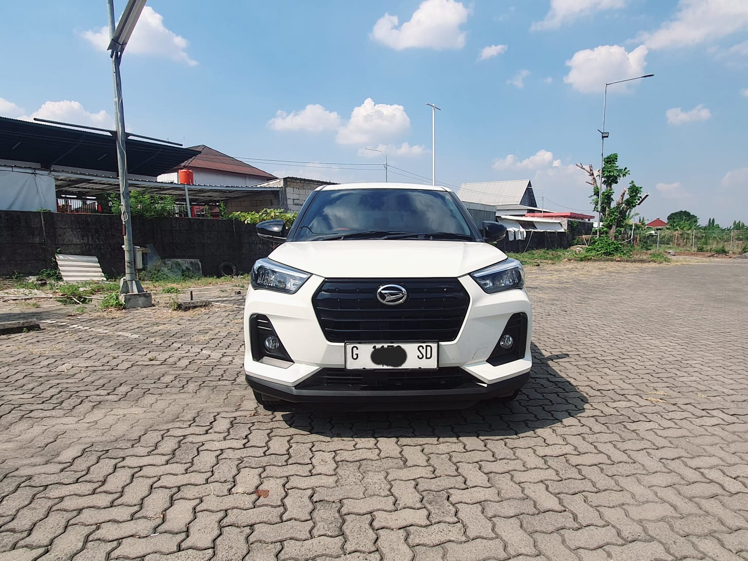 2022 Daihatsu Rocky Bekas 2022 Daihatsu Rocky Bekas