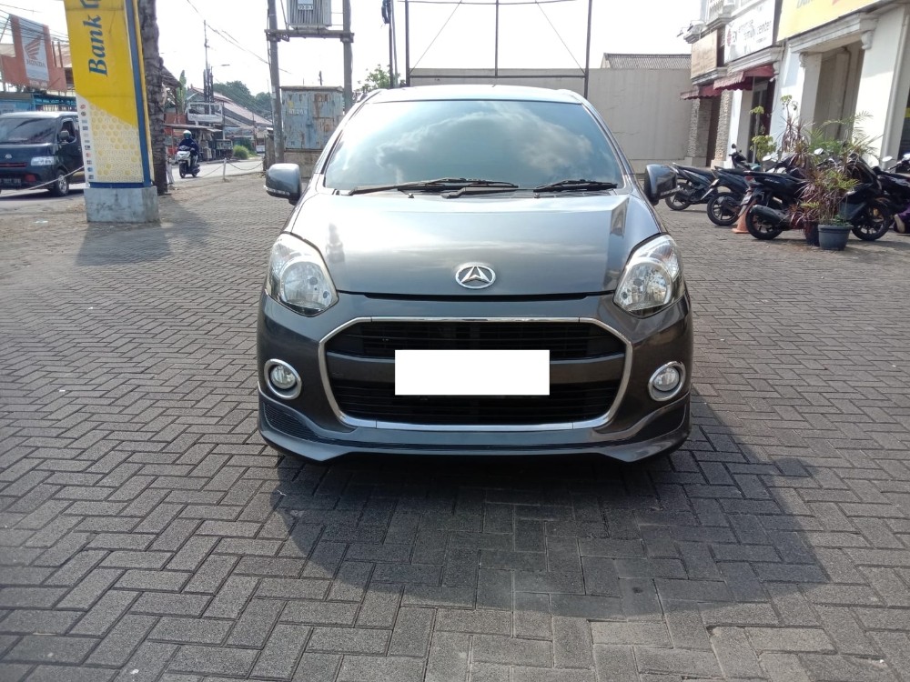 2015 Daihatsu Ayla