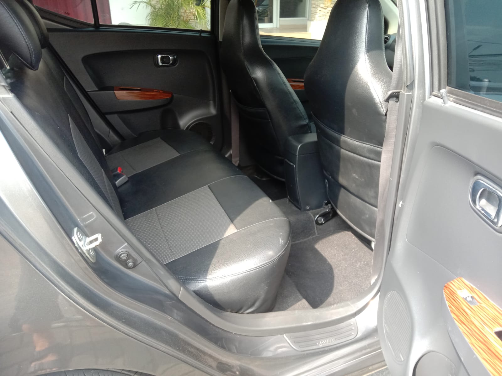 2015 Daihatsu Ayla 2015 Daihatsu Ayla