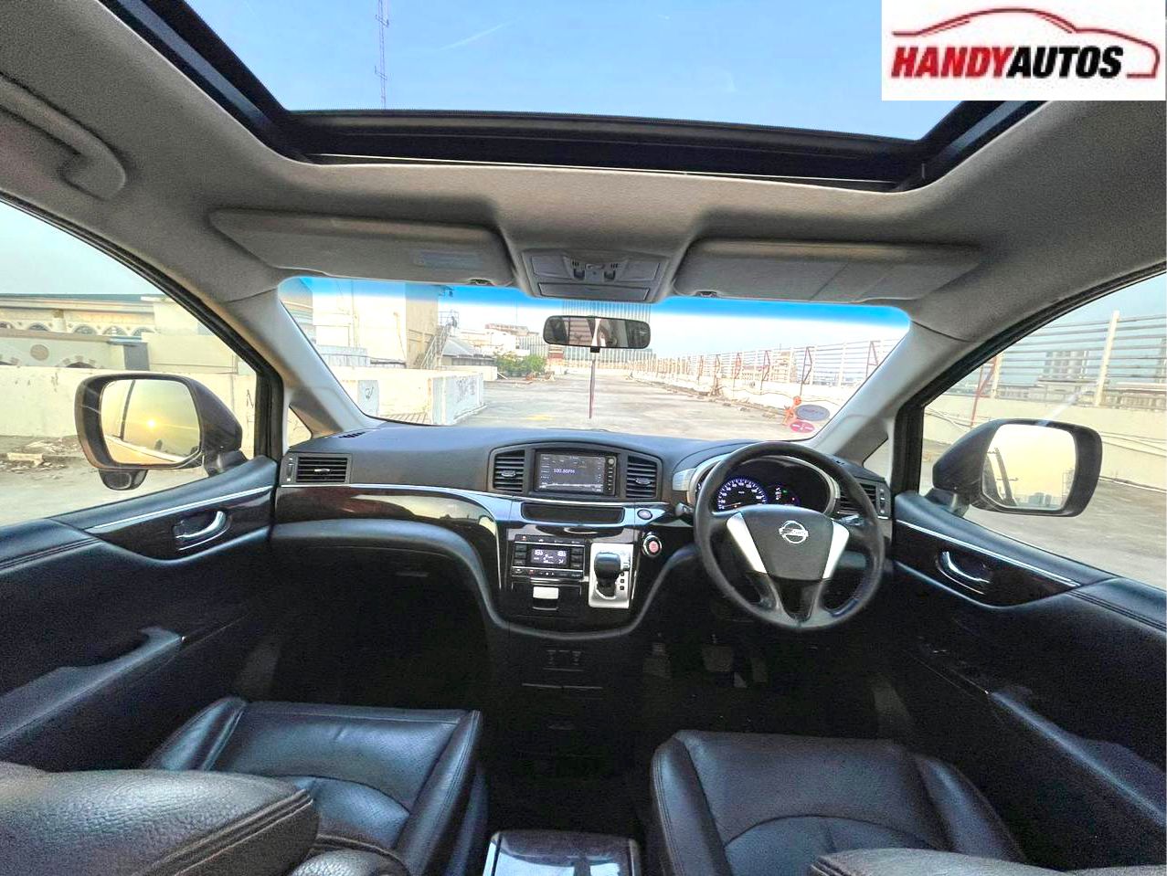 2011 Nissan Elgrand 2011 Nissan Elgrand