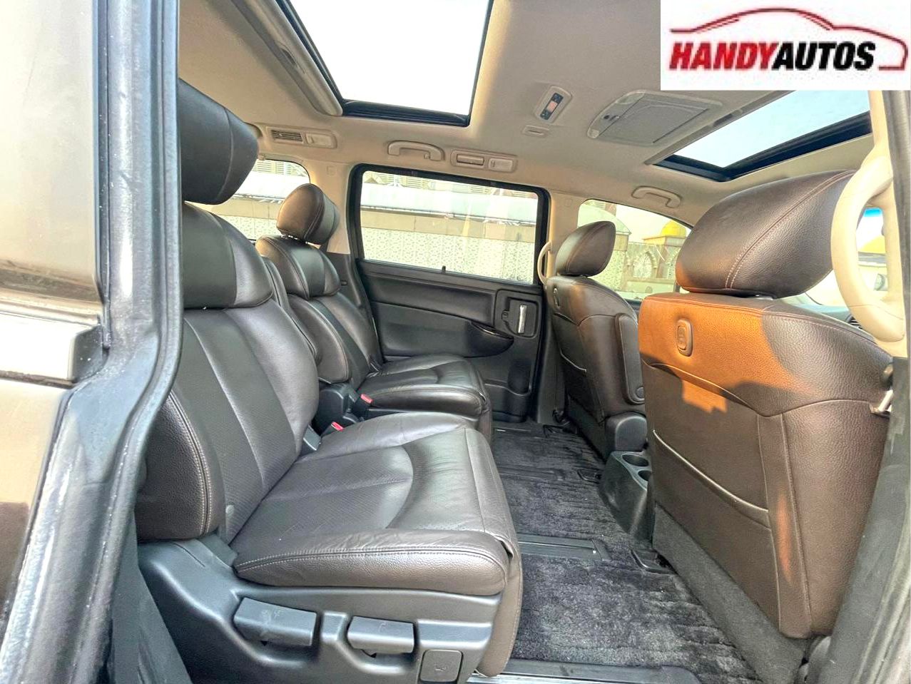 2011 Nissan Elgrand 2011 Nissan Elgrand