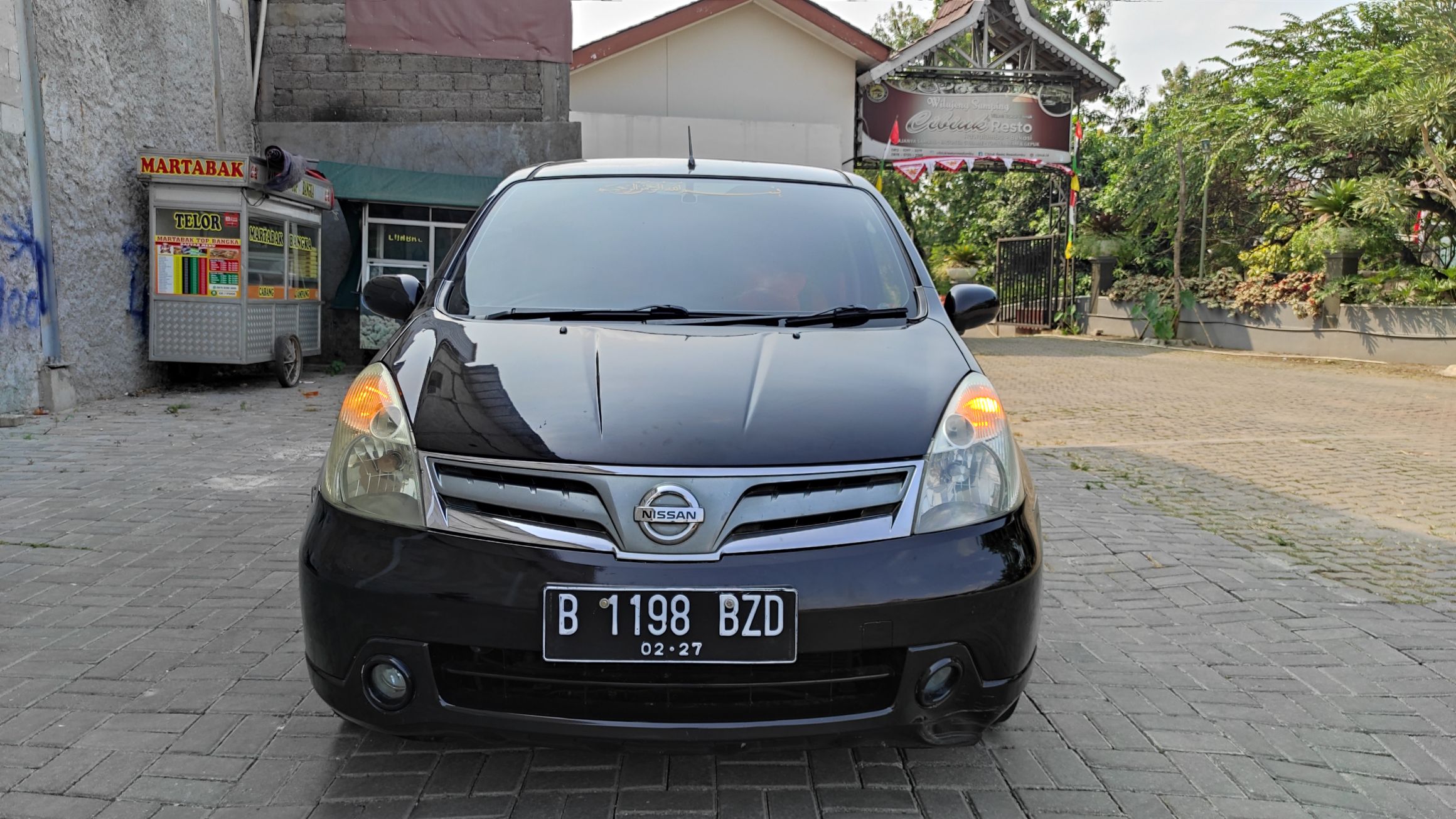 2012 Nissan Livina Bekas 2012 Nissan Livina Bekas