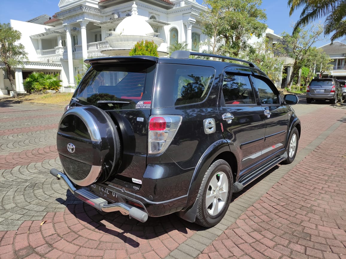 2011 Toyota Rush 2011 Toyota Rush