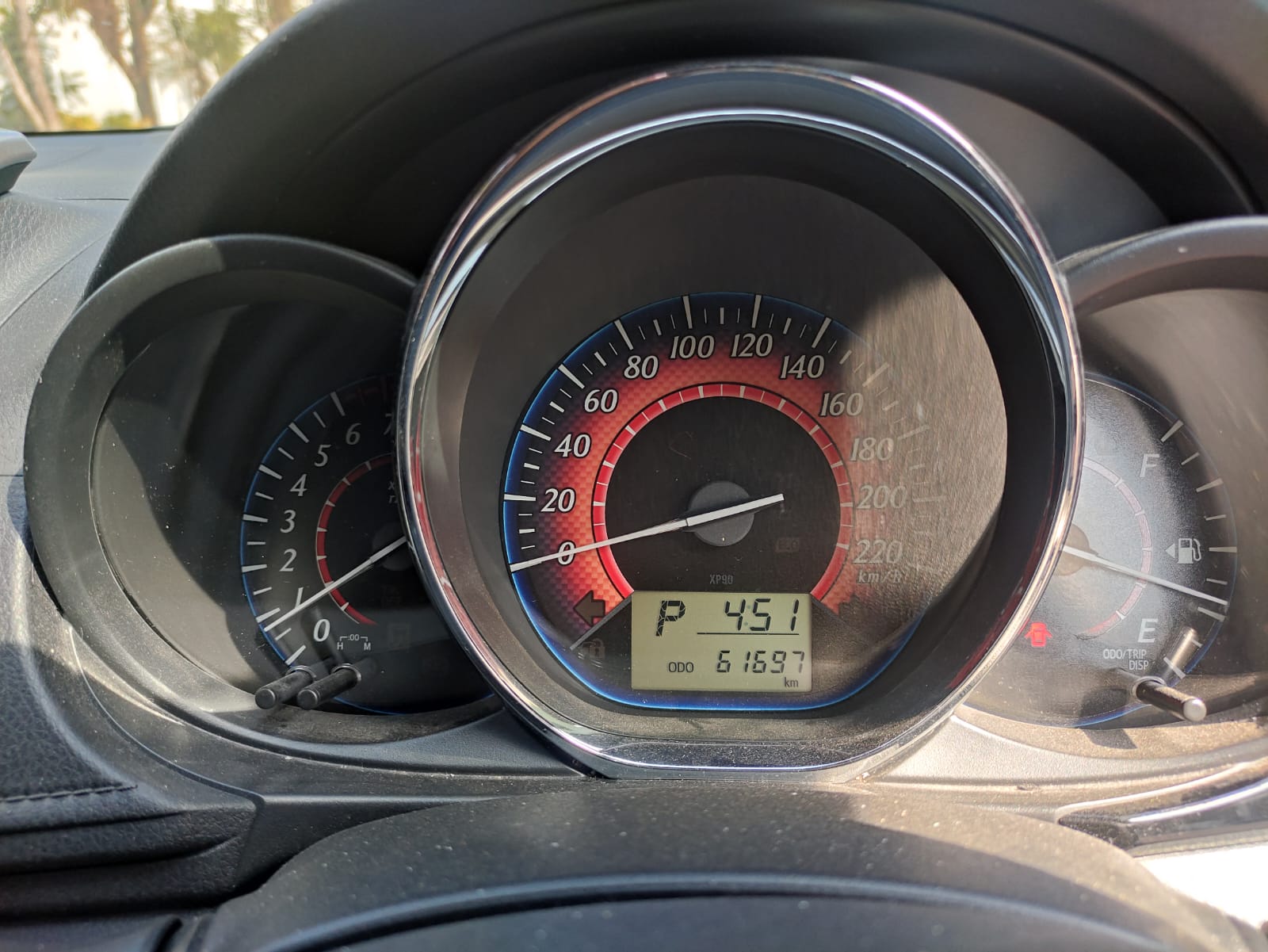 2016 Toyota Yaris Heykers 2016 Toyota Yaris Heykers