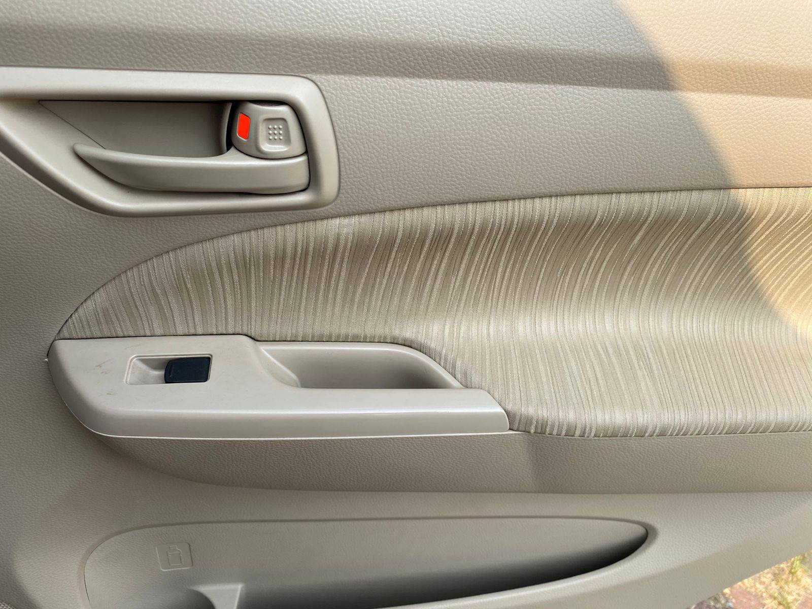 2014 Suzuki Ertiga 2014 Suzuki Ertiga