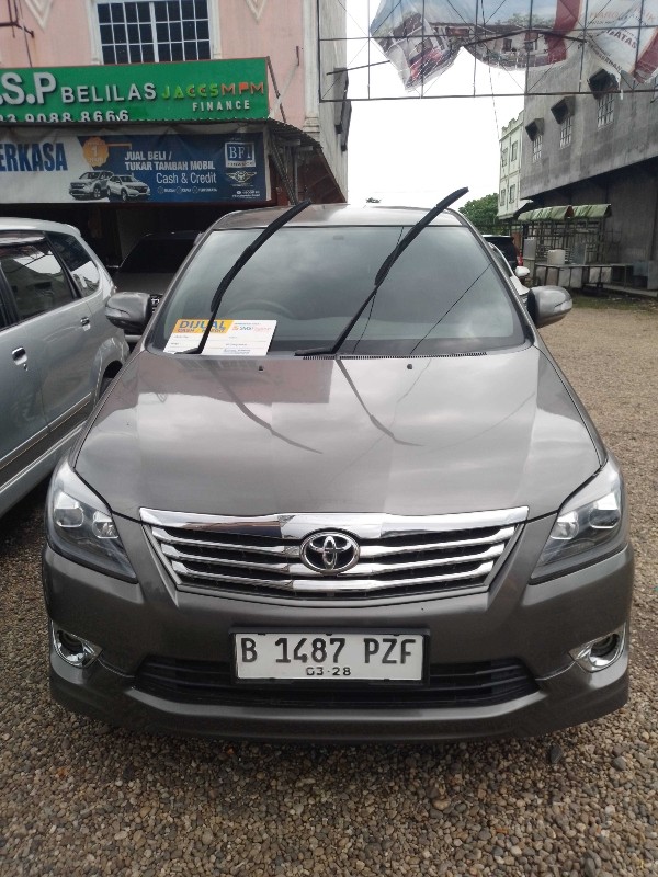 2013 Toyota Kijang Innova