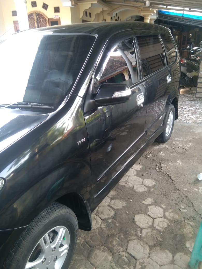 2011 Daihatsu Xenia 2011 Daihatsu Xenia