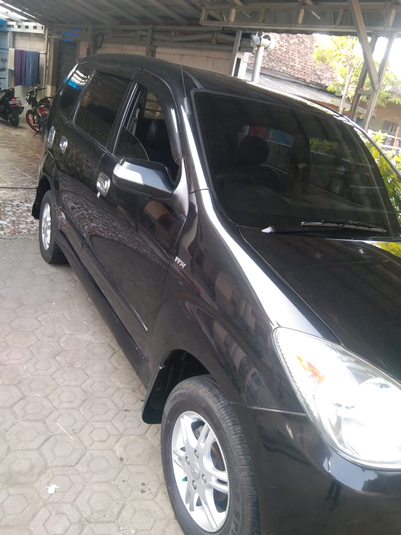 2011 Daihatsu Xenia 2011 Daihatsu Xenia