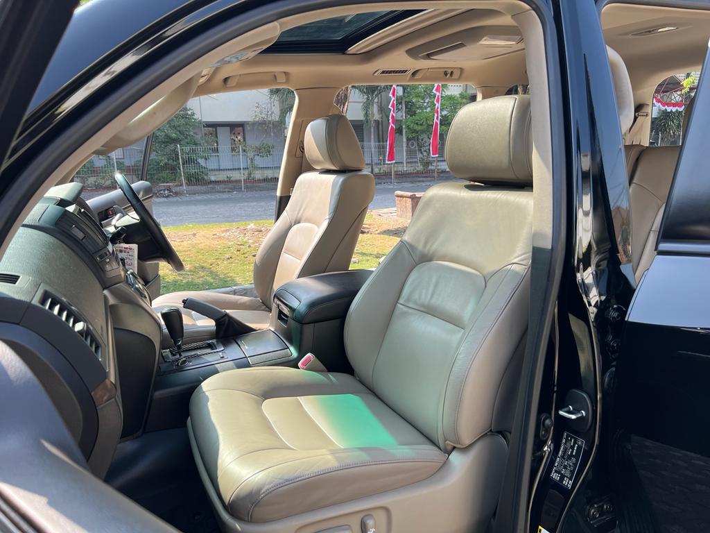 2010 Toyota Land Cruiser  2010 Toyota Land Cruiser