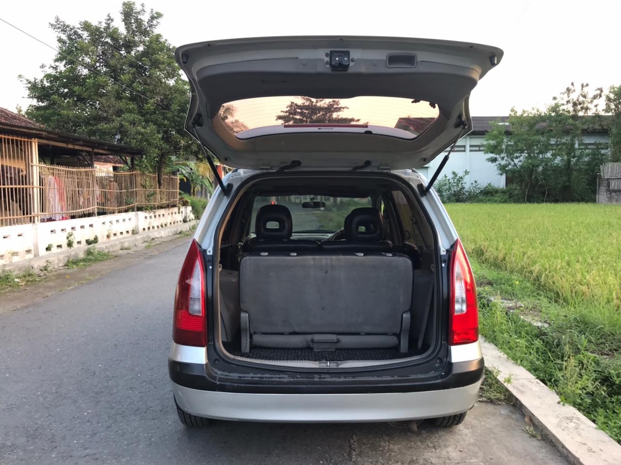 2002 Mazda Premacy 1.8L 2002 Mazda Premacy 1.8L