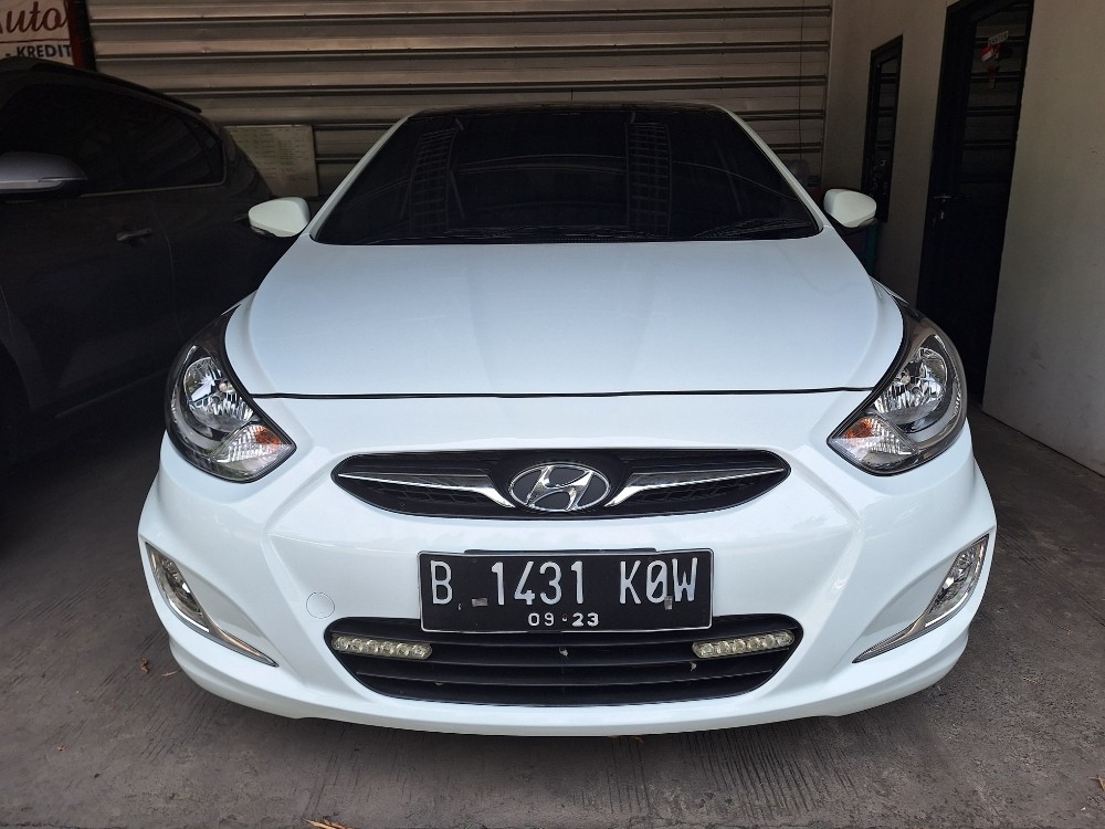 2013 Hyundai Grand Avega