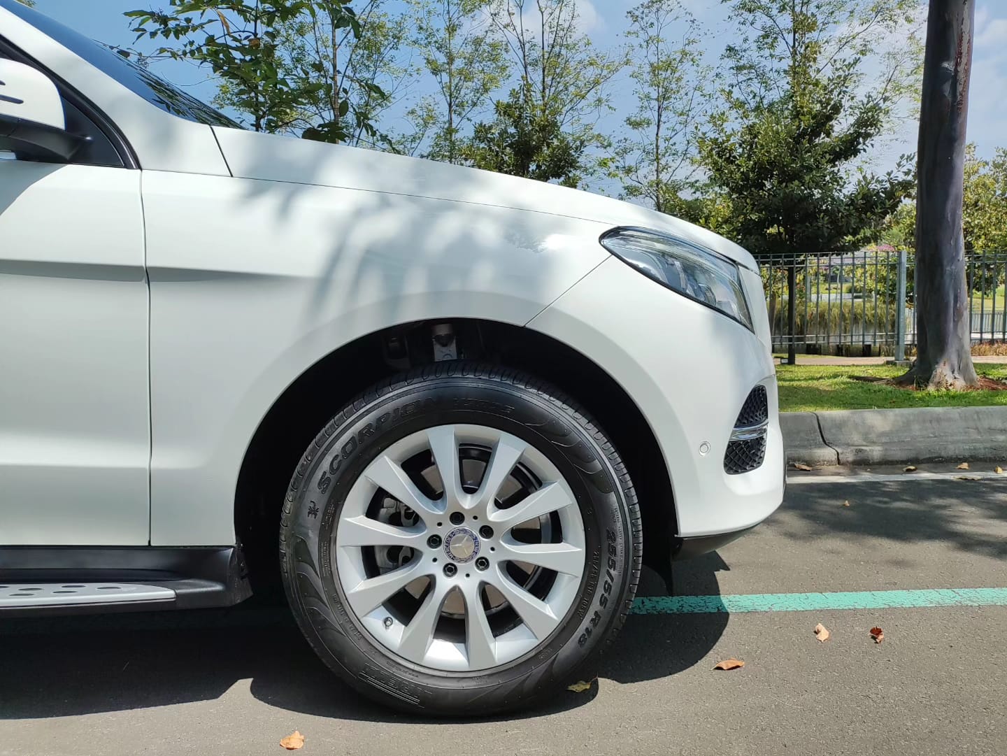 2017 Mercedes Benz GLE-Class 2017 Mercedes Benz GLE-Class