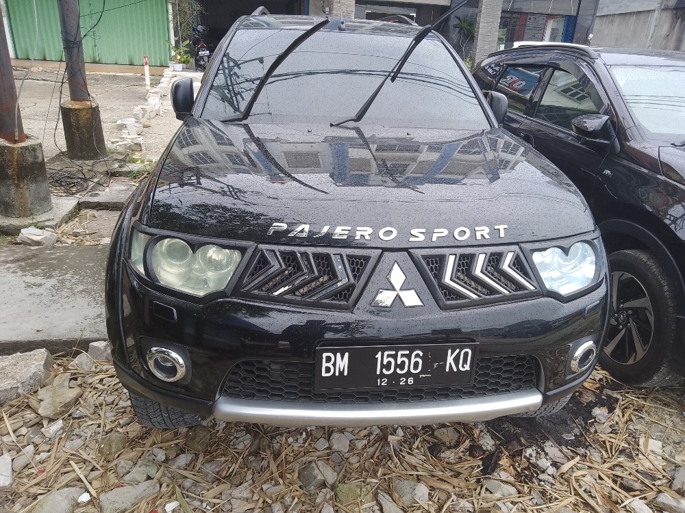 2012 Mitsubishi Pajero Sport 