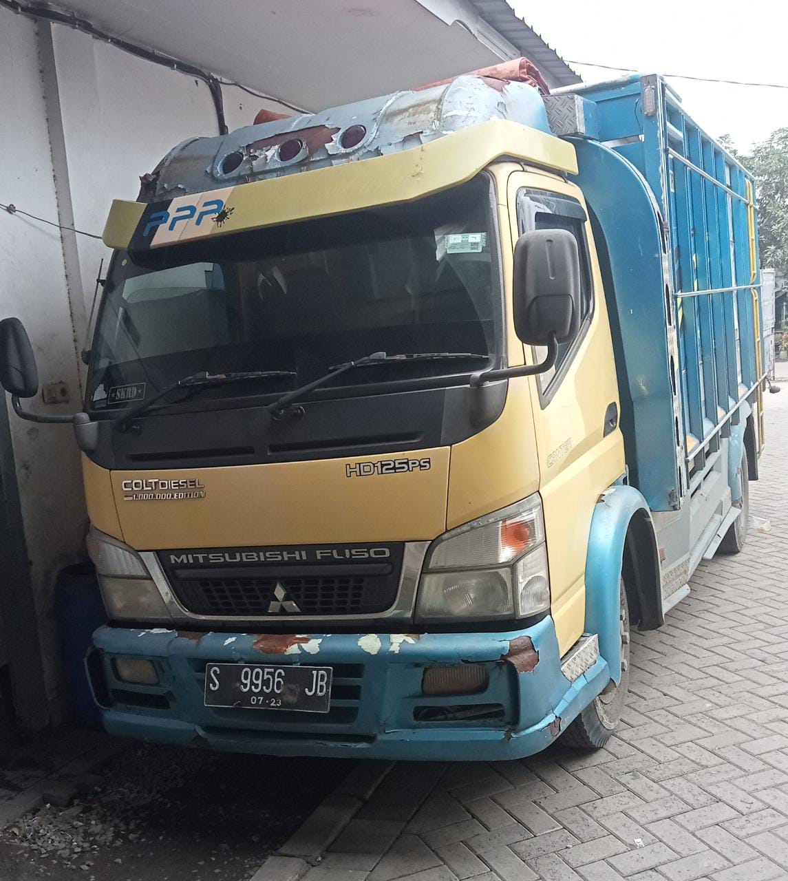 2018 Mitsubishi L300 2018 Mitsubishi L300